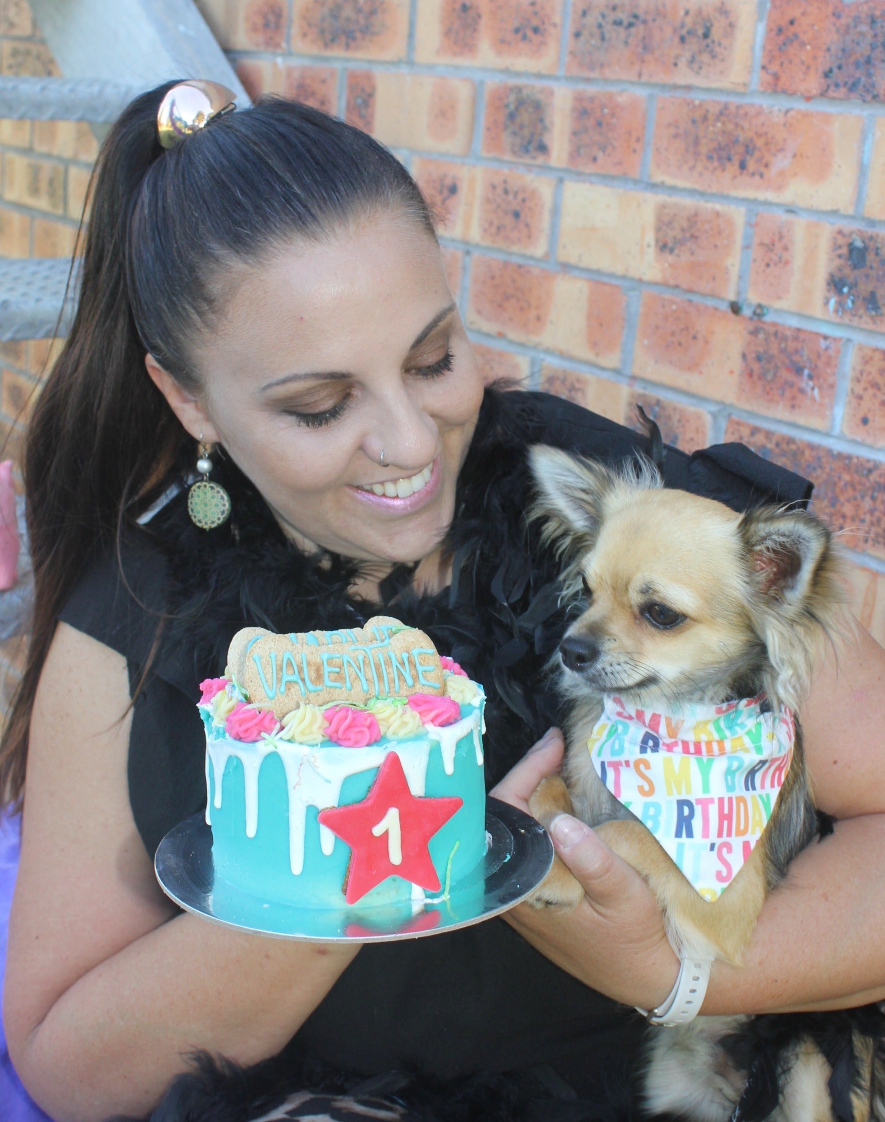 Handmade Dog Birthday Bandana - Cute and Festive Pet Accessory 🎂